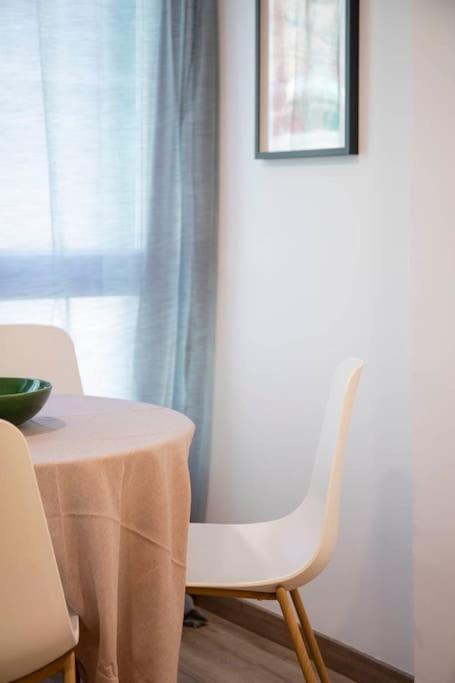 Lindo Estudio En El Centro By Cabana Rentals Vigo Kültér fotó